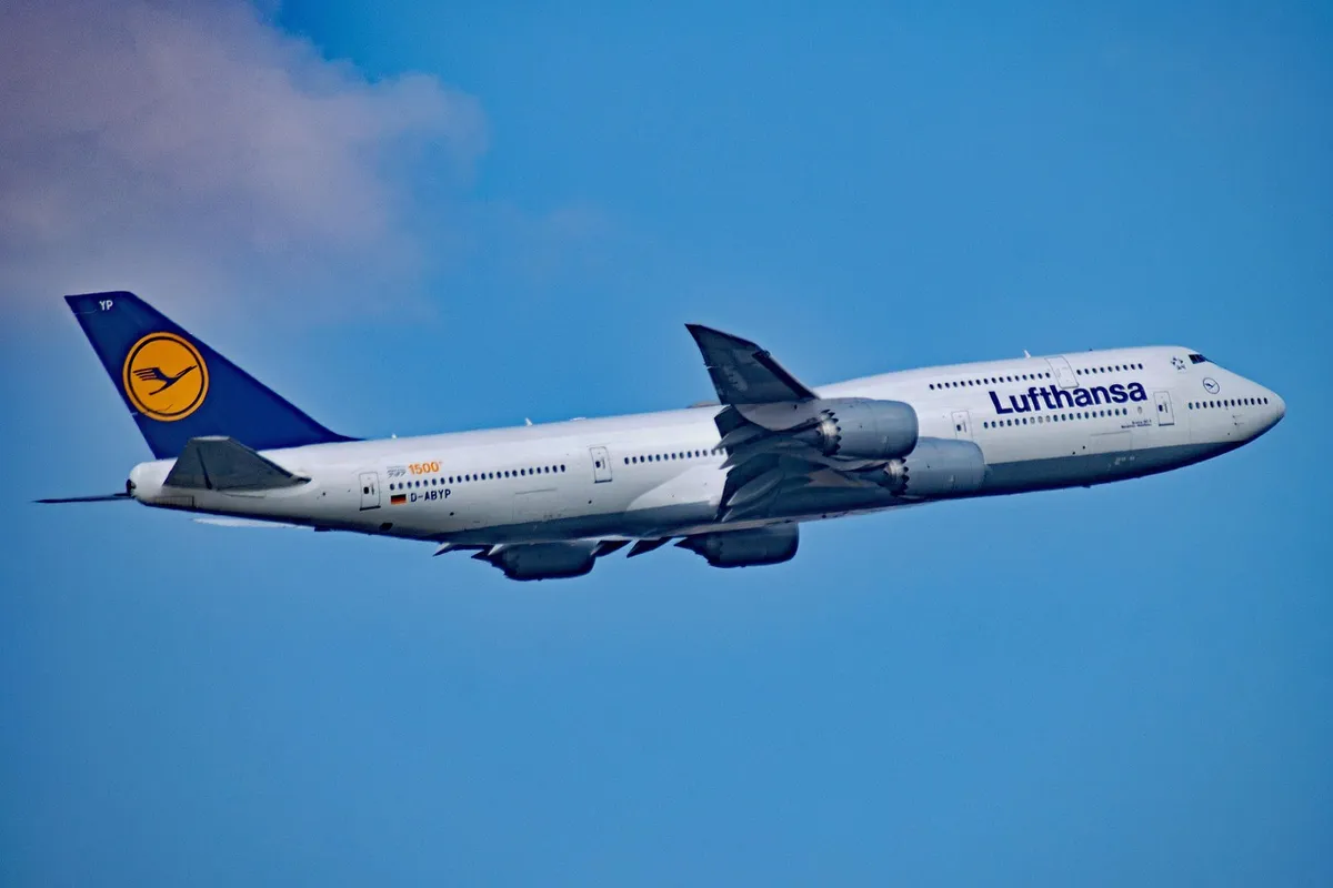 Lufthansa aircraft - German carrier using gender-neutral passenger announcements