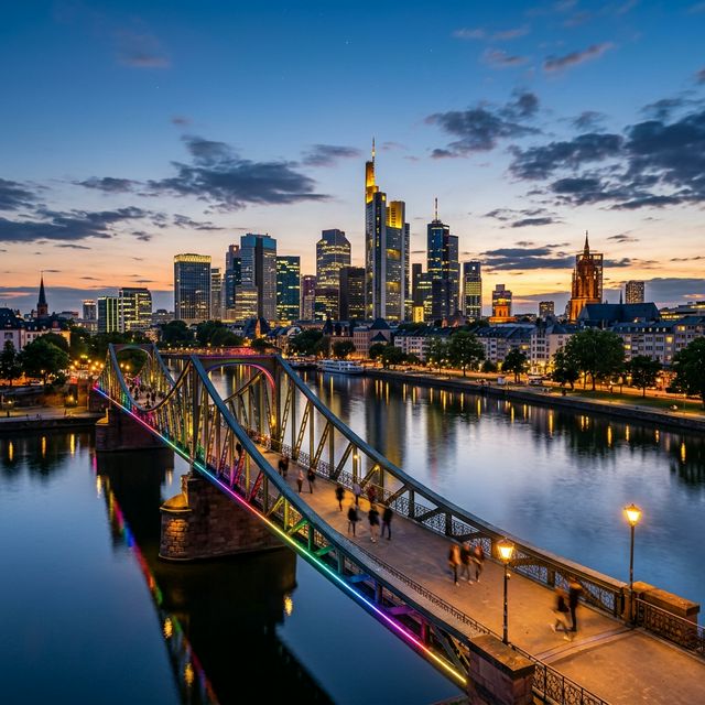 フランクフルトゲイ旅行ガイド 2026年完全版 | おすすめバー・サウナ・ベルミューダ