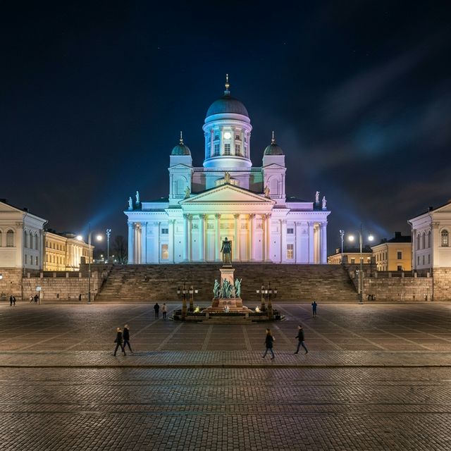 ヘルシンキゲイ旅行ガイド 2026年完全版 | おすすめバー・サウナ・北欧シーン